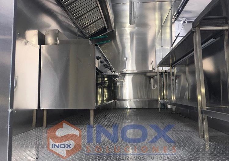 Remolque tipo Food Truck 15x6,4 pies = 4,50x1,90 mts - Imagen 4
