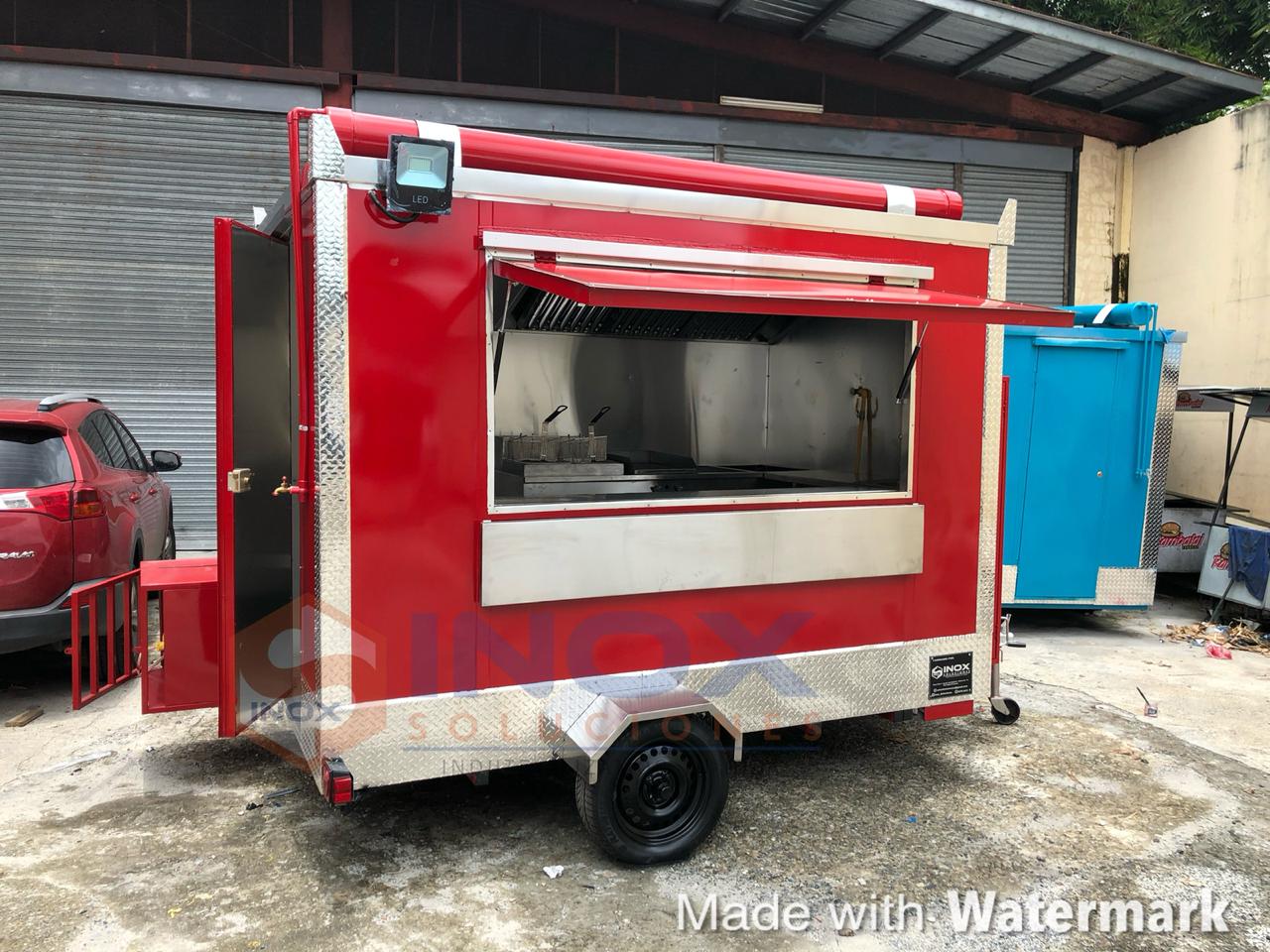 Remolque tipo Food Truck 10×6,4 pies = 3×1,90 mts - Imagen 2
