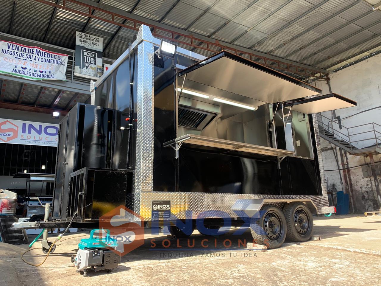 Remolque tipo Food Truck 12,5×6,4 pies = 3,75×1,90 mts - Imagen 2
