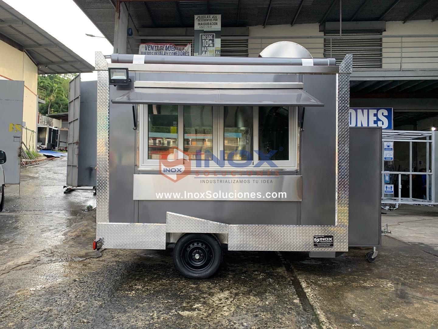 Remolque tipo FOOD TRUCK 10x8x8 ft. = 3x2,40x2,40 mts