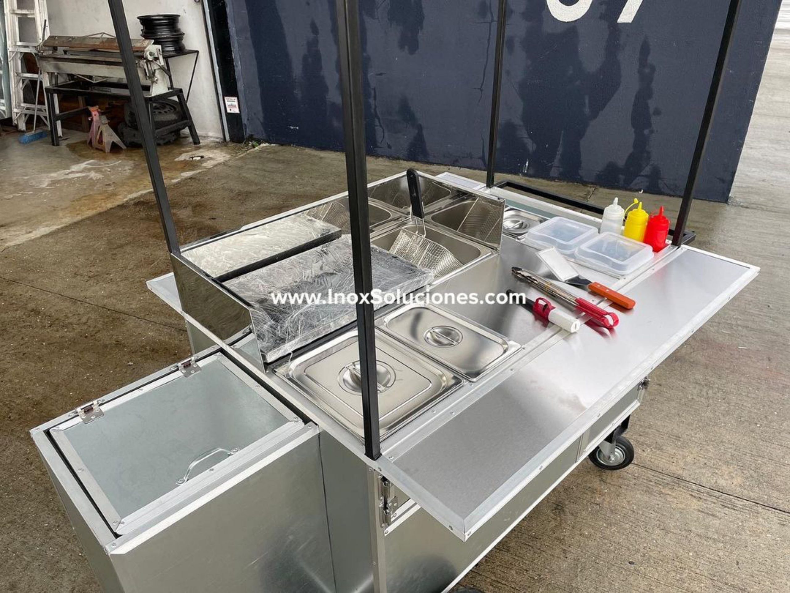 Carretilla tipo empuje con techo para hot dog hamburguesas comida rápida con freidora - Imagen 6