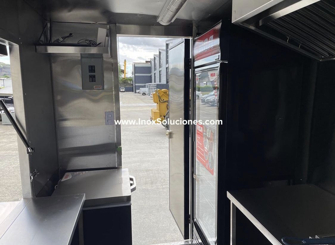 Remolque tipo Food Truck 10x6.4pies = 3.00 x 1.90 mts. - Imagen 6