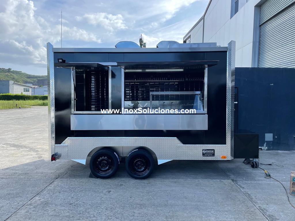 Remolque tipo food truck 12.5 x 8 pies = 3.75 x 2.40 mts