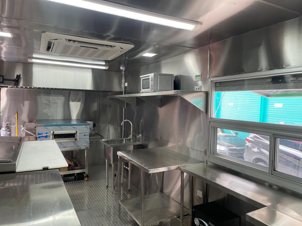 Remolque tipo food truck 24 x 8 pies = 7.30x2.40 mts - Imagen 5