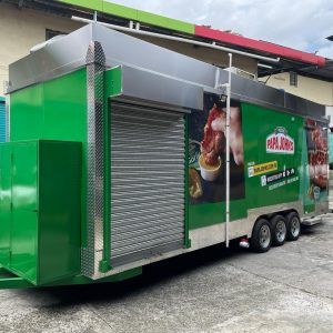 Remolque tipo food truck 24 x 8 pies = 7.30x2.40 mts