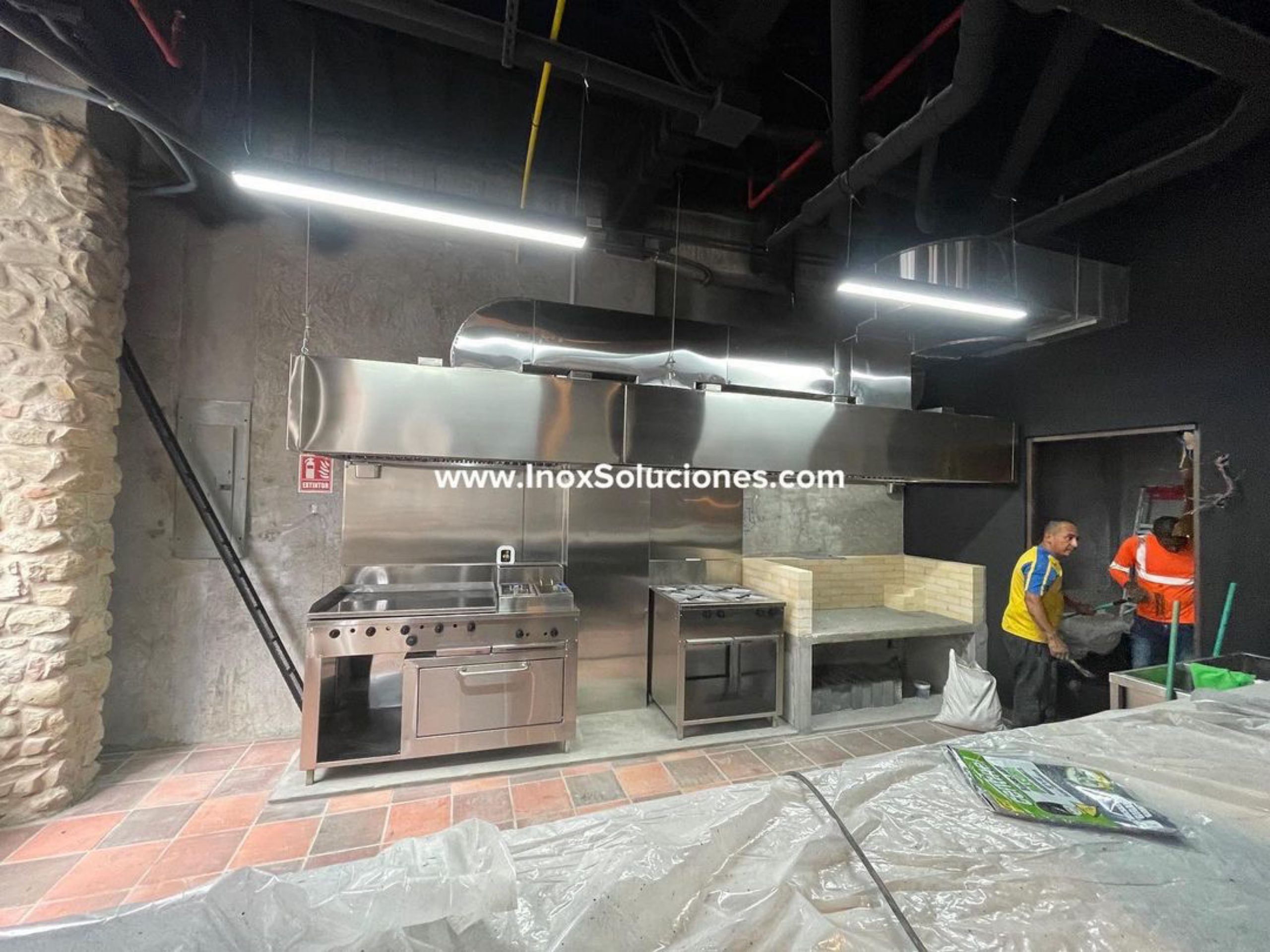 Campana para inyección y extracción en acero inoxidable 304 AISI - Imagen 10