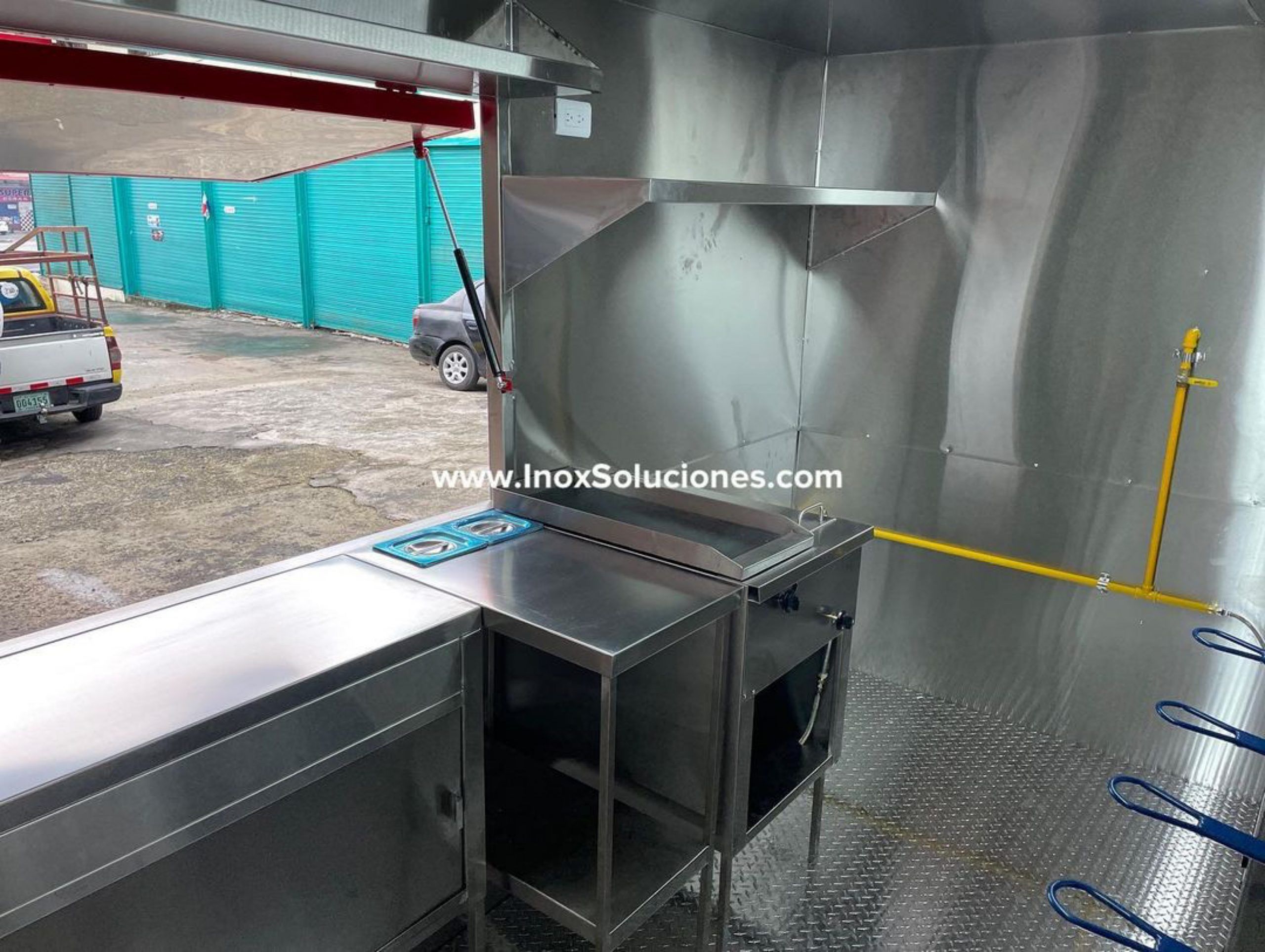 Remolque tipo food truck 12.5 x 8 pies = 3.75 x 2.40 mts - Imagen 5