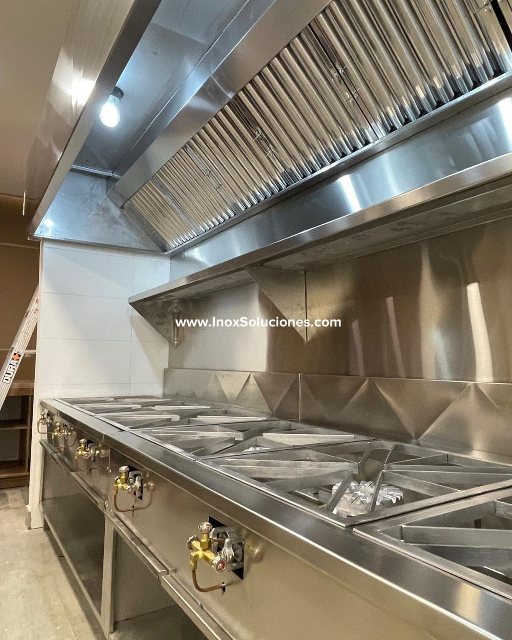 Campana extractora en acero inoxidable 304/AISI área caliente para restaurantes - Imagen 2