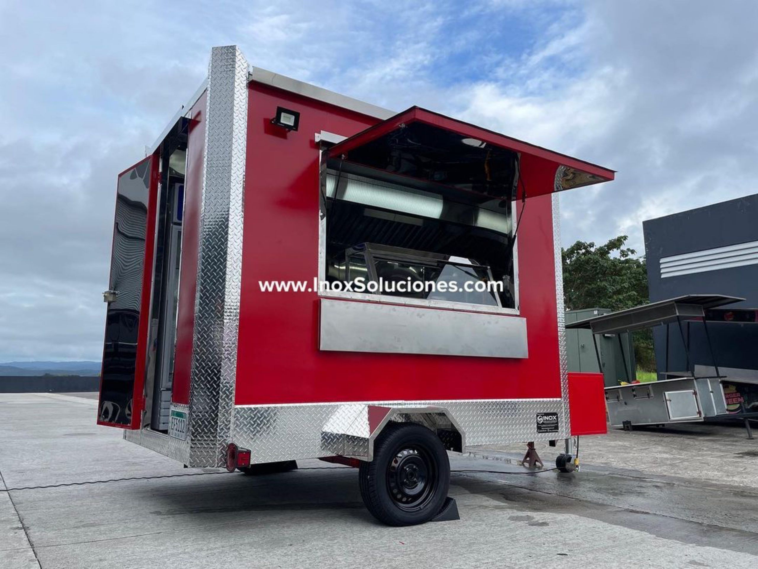 Remolque tipo food truck 10×6.4 pies = 3.00 x 1.90 mts. - Imagen 3