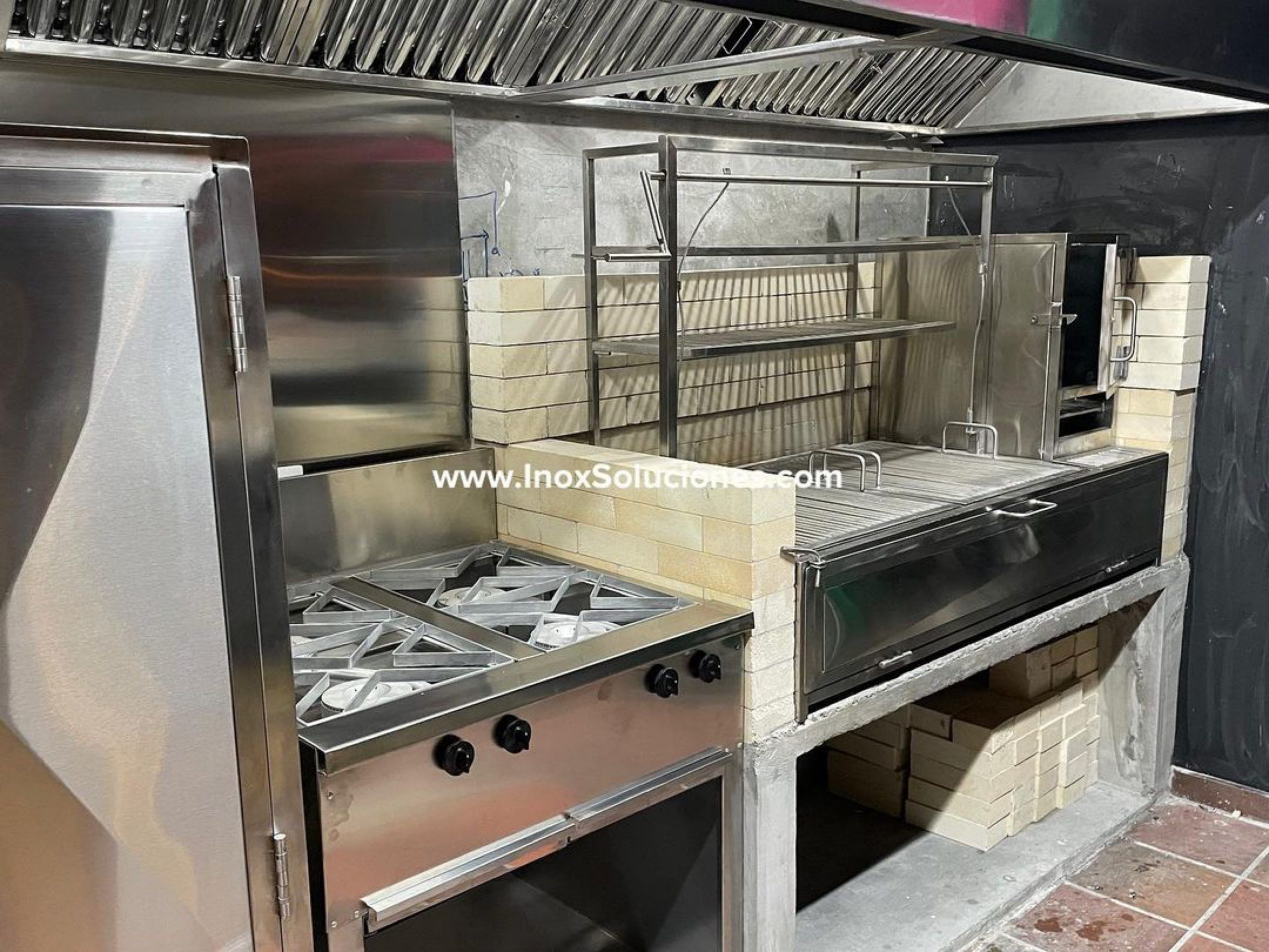 Campana para inyección y extracción en acero inoxidable 304 AISI - Imagen 8