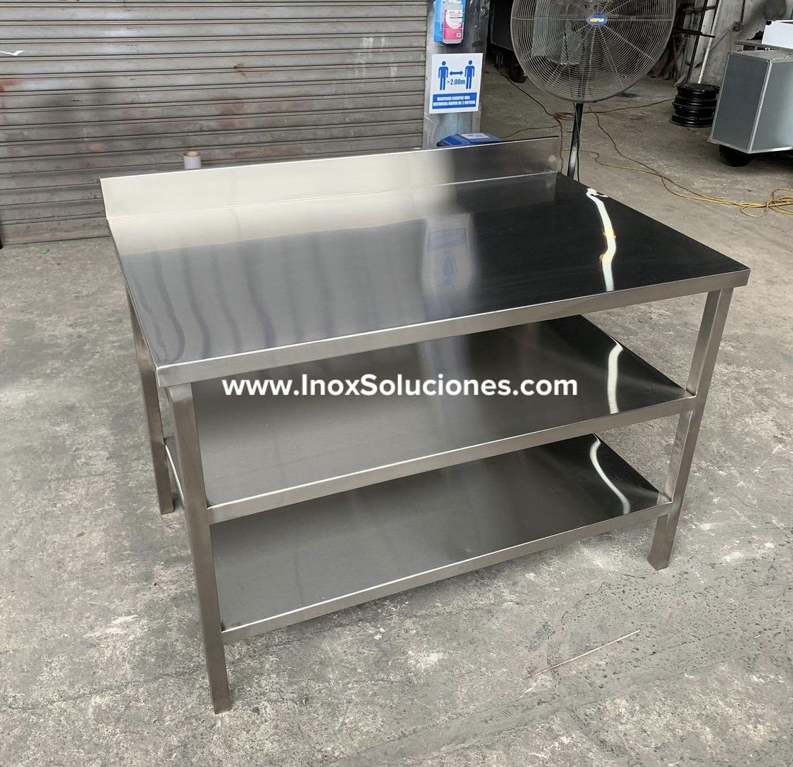 Mesa de trabajo triple paño en acero inoxidable 304 AISI - Imagen 2