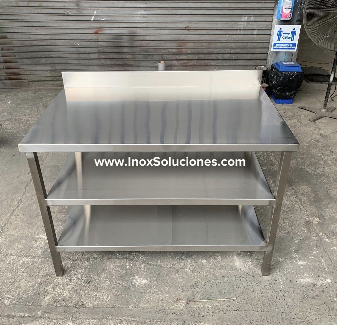 Mesa de trabajo triple paño en acero inoxidable 304 AISI - Imagen 3