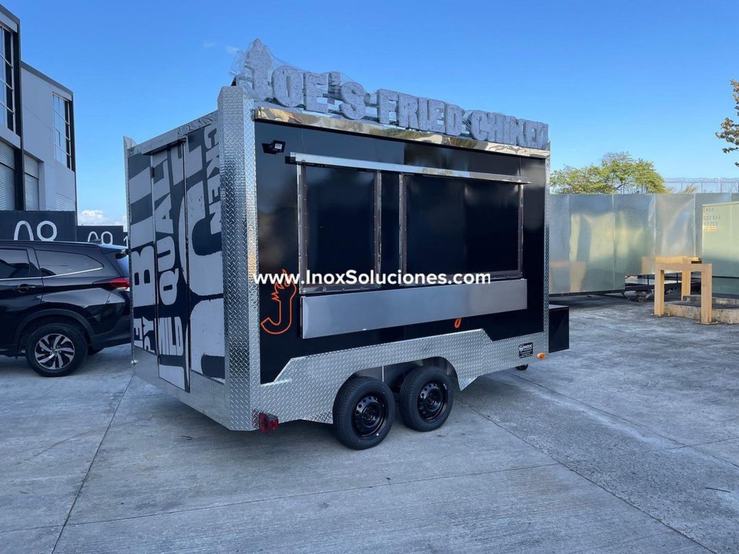 Remolque tipo food truck 12.5 x 8 pies = 3.75 x 2.40 mts - Imagen 2