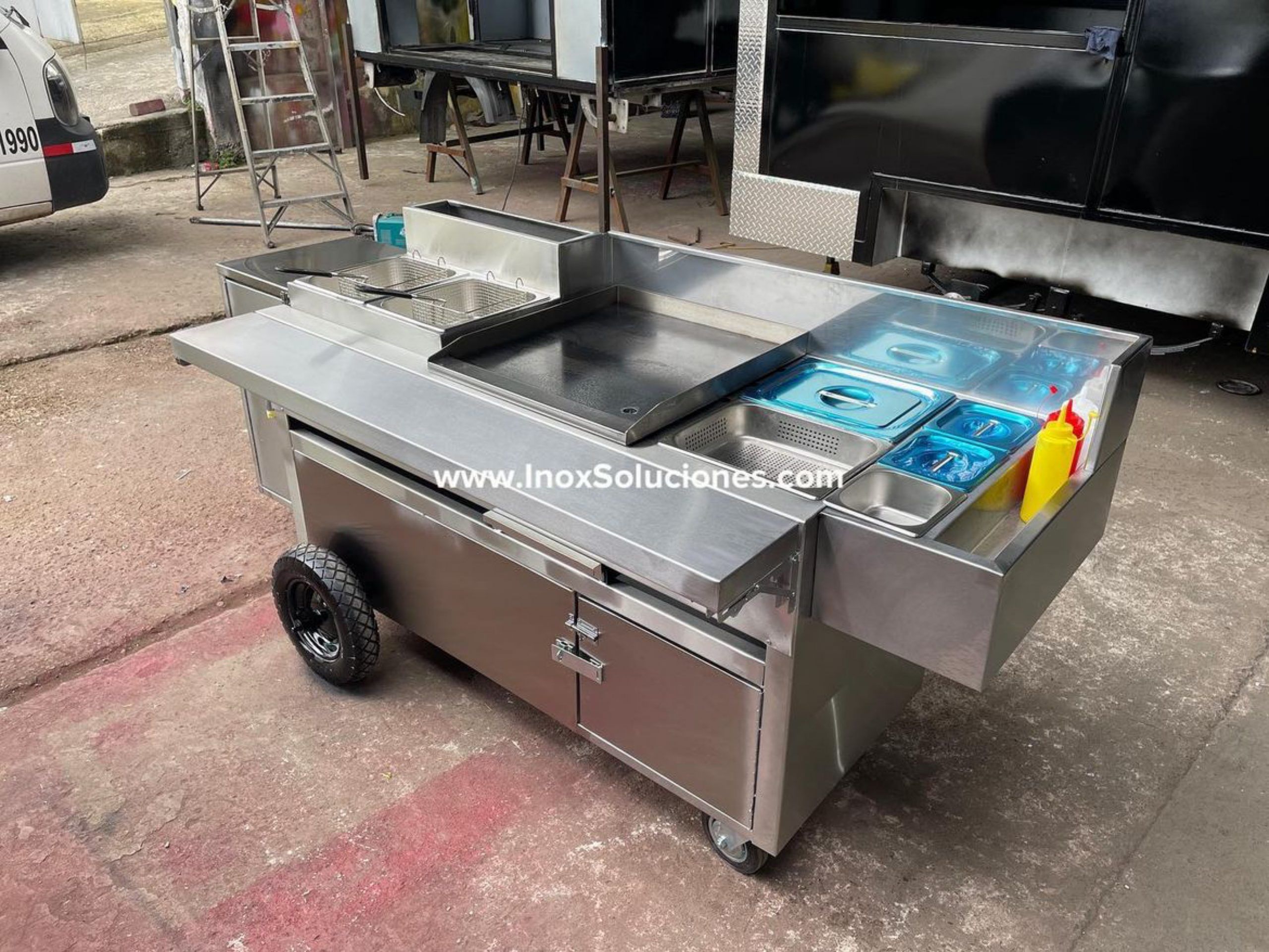 Carretilla tipo empuje sin techo en acero inoxidable 304/ AISI - Imagen 3
