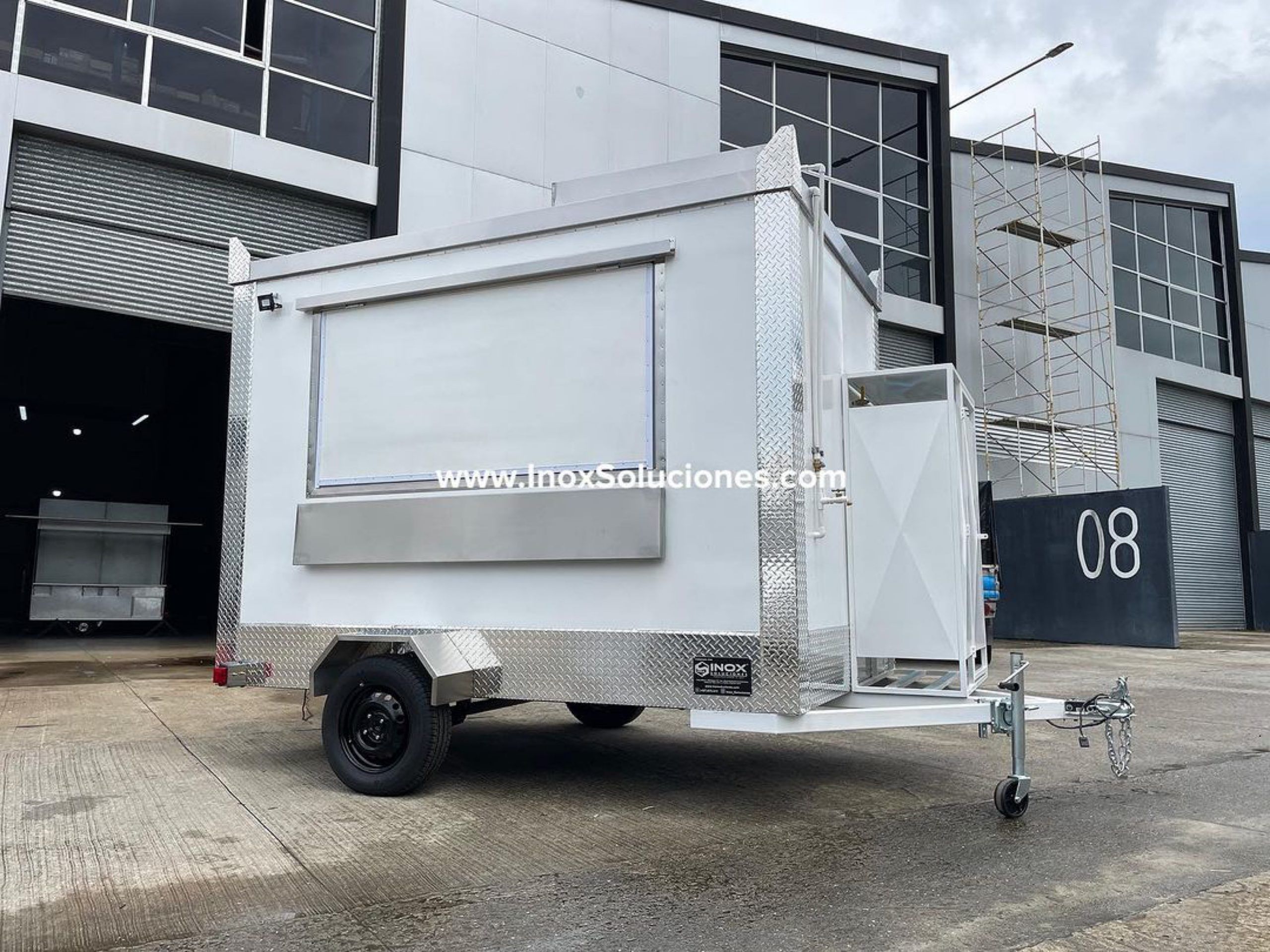 Remolque tipo Food Truck 10×6.4pies = 3.00 x 1.90 mts. S/E - Imagen 3