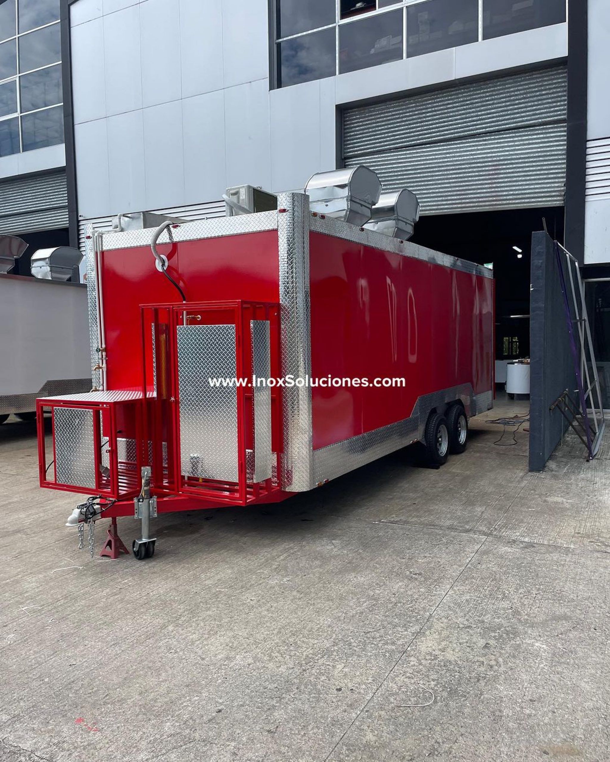 Remolque tipo food truck 20 x 8 pies = 6.10 x 2.40 mts - Imagen 8